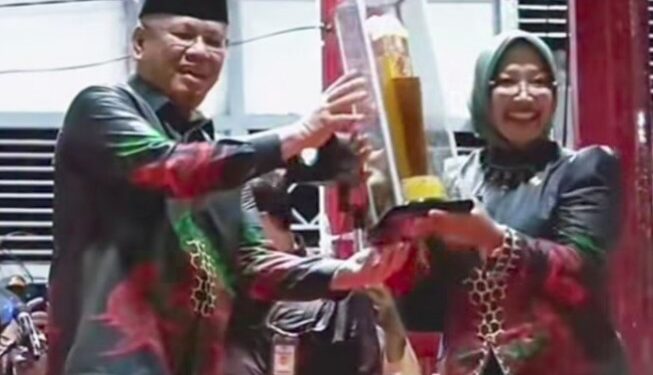 KAFILAH MEMPAWAH JUARA 7 KALI BERTURUT-TURUT MTQ PROVINSI KALBAR